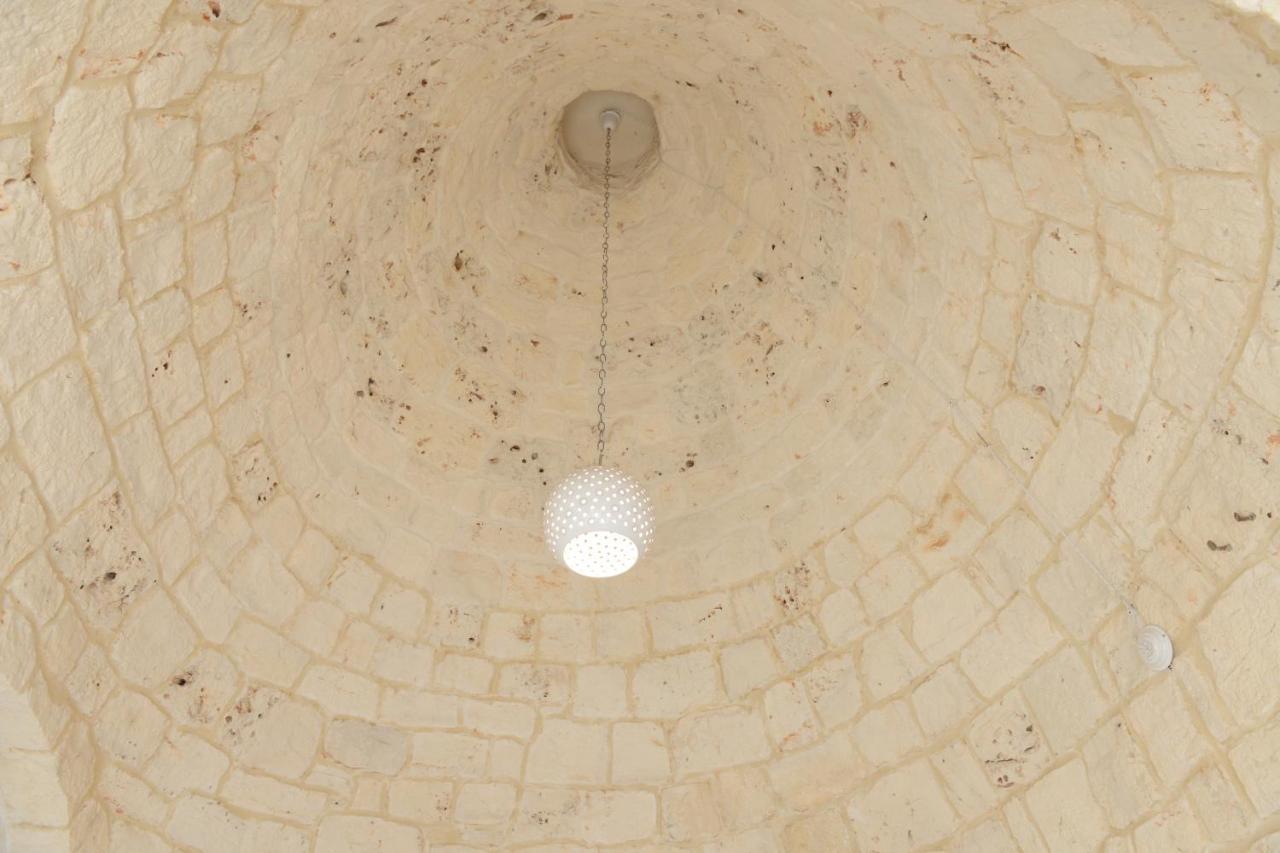 Agritrulli Guest House Ostuni Ngoại thất bức ảnh