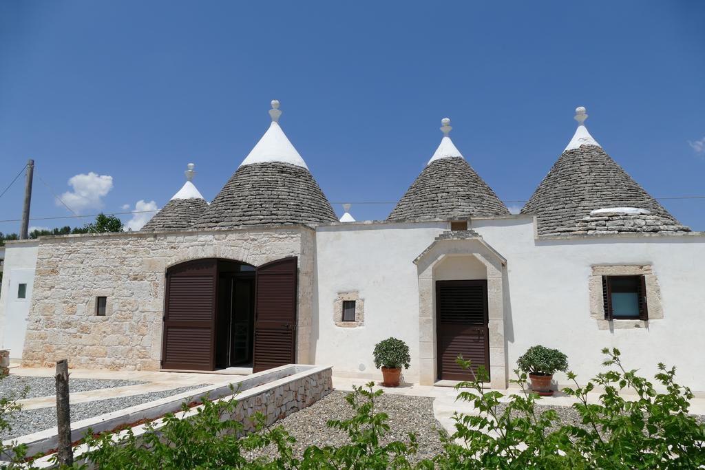Agritrulli Guest House Ostuni Ngoại thất bức ảnh